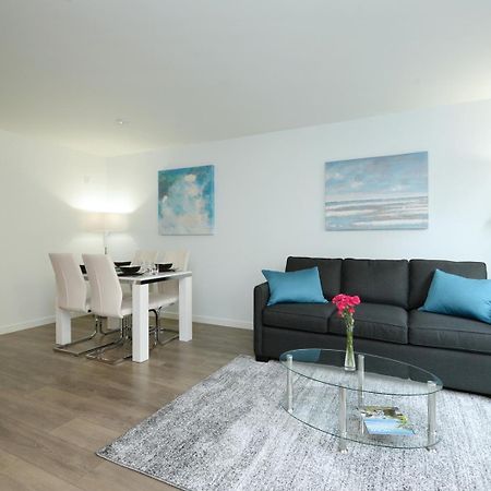 Gorgeous Old Town Condo With Patio And Parking! Victoria Exteriér fotografie